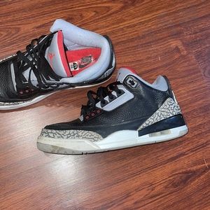 Jordan 3 black cement 2018 size 9.5